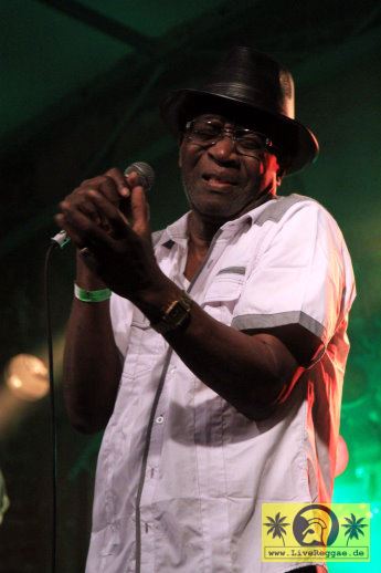The Melodians (Jam) with The Magic Touch 20. This Is Ska Festival - Wasserburg, Rosslau 25. Juni 2016 (20).JPG